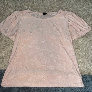 Cute blouse